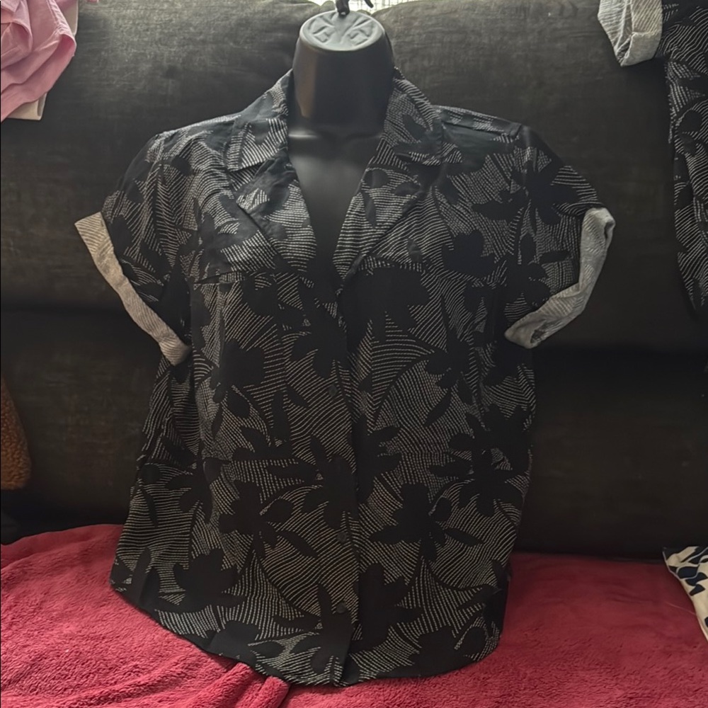 Black and Gray Floral Button-Up Shirt